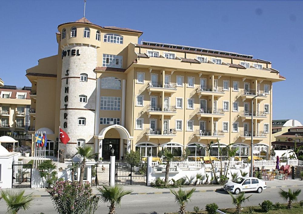 Hotel Sinatra เกเมร์ ภายนอก รูปภาพ