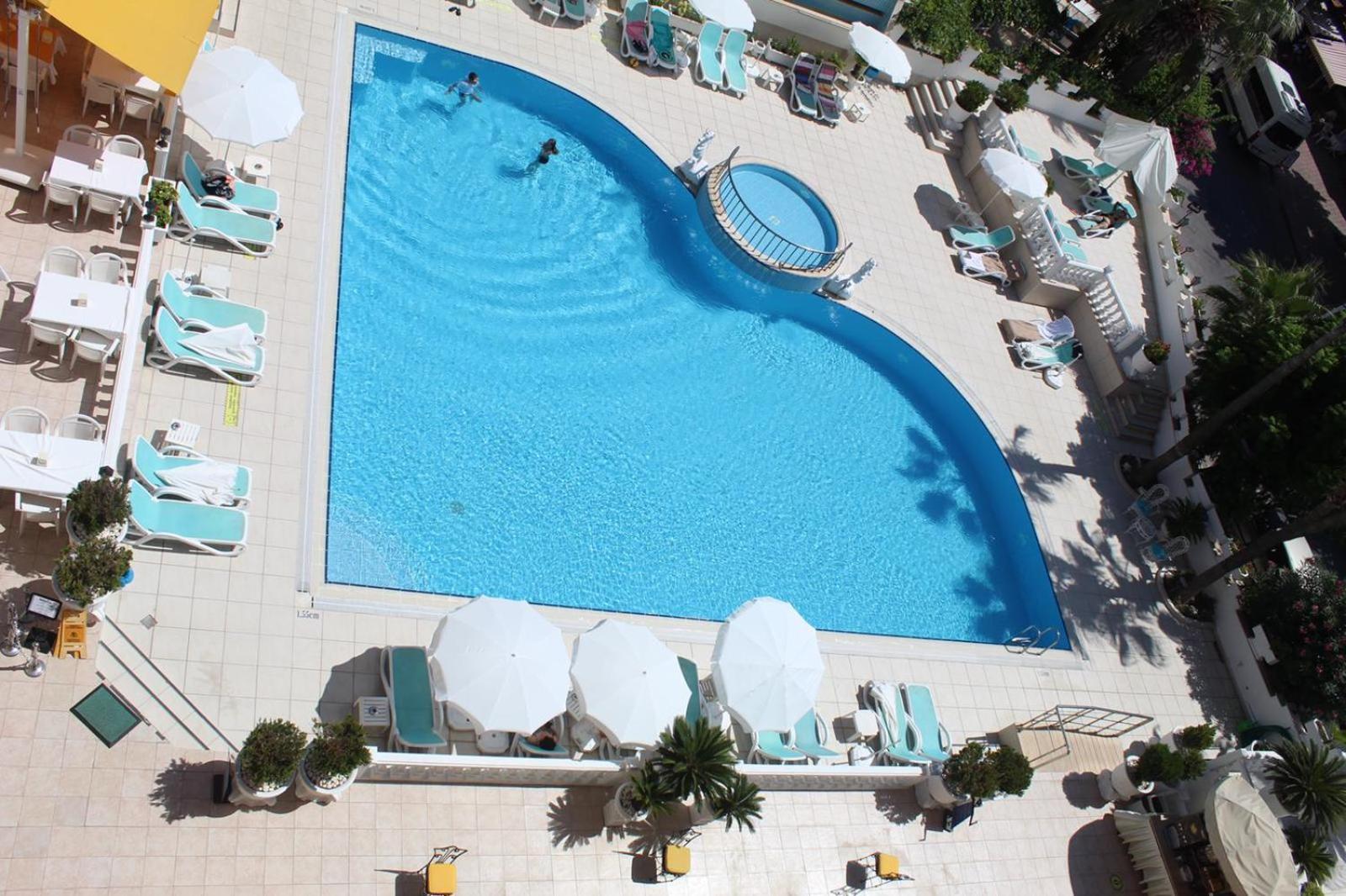 Hotel Sinatra เกเมร์ ภายนอก รูปภาพ